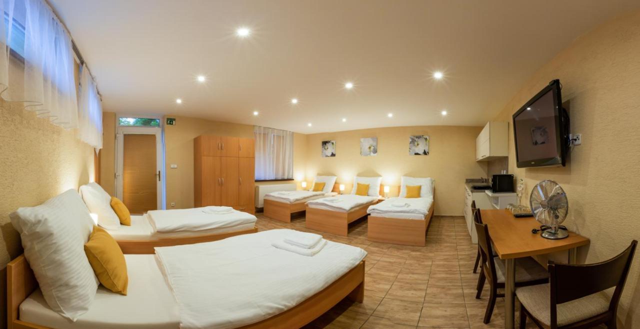 Penzion Terezka Hlučín Exterior foto